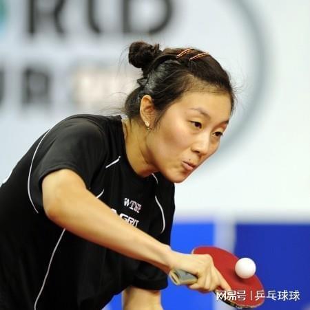 相关的亚足 相关的亚足