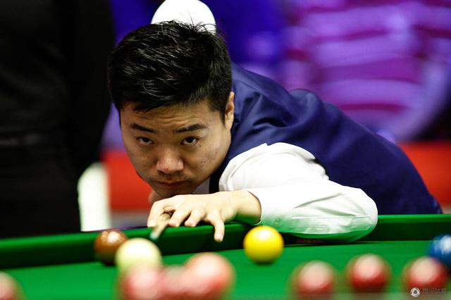 球迷们的到 球迷们的到